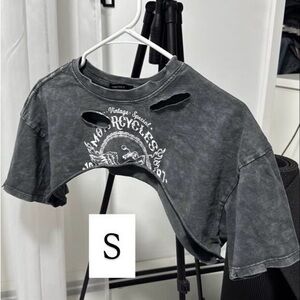 Windsor Charcoal Graphic Crop Top